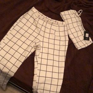 2 piece line by line set